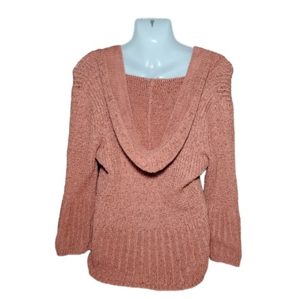 AXCESS Crochet Top - Picture 3 of 7